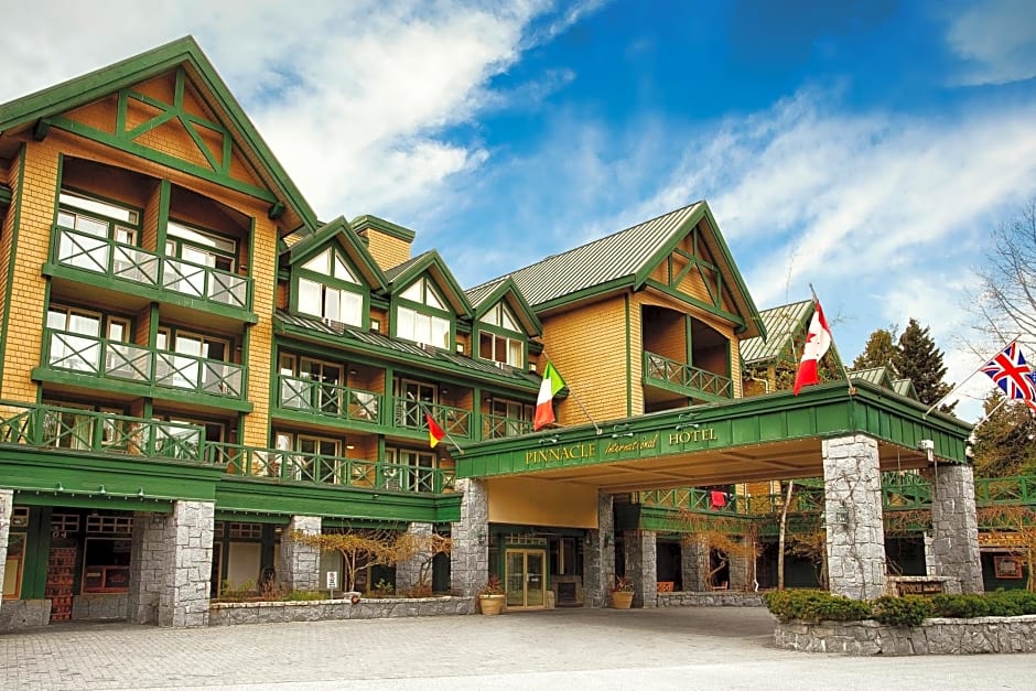Pinnacle Hotel Whistler