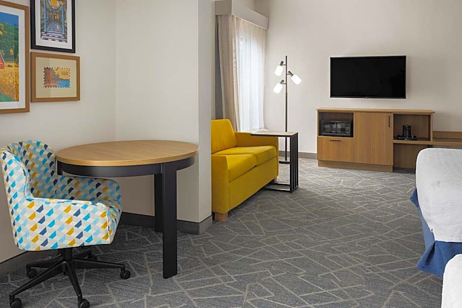 Hampton Inn Staunton