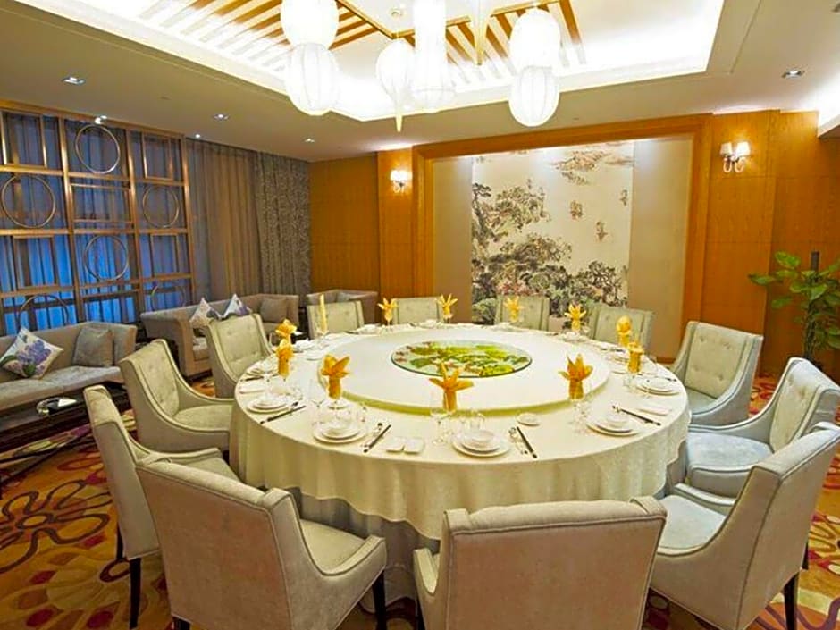 Zhangjiajie Huatian Hotel