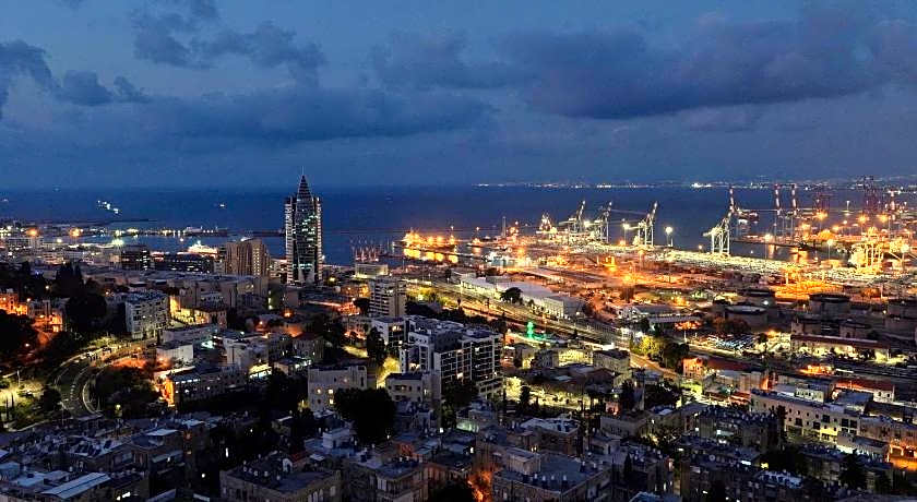 Haifa Peak