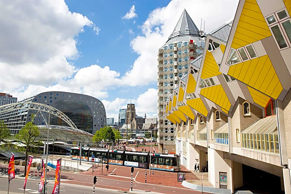 DoubleTree by Hilton Rotterdam Centre