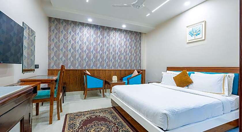Hotel Leela Grande