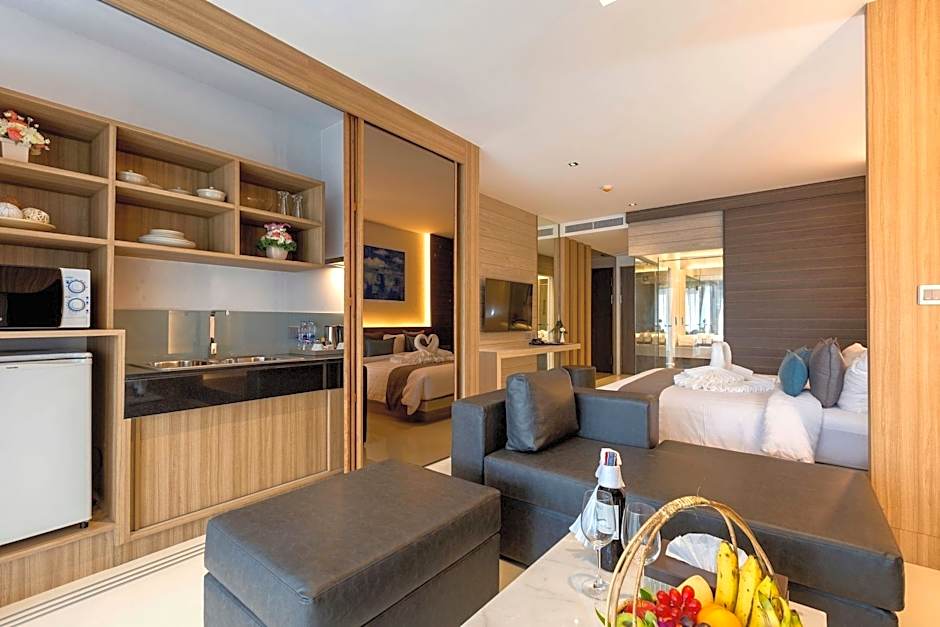 Kudo Hotel & Beach Club (Adults Only)