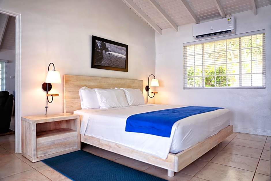 Blue Waters Inn