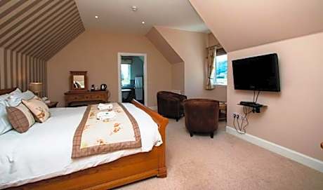 Deluxe Double Room with Bath