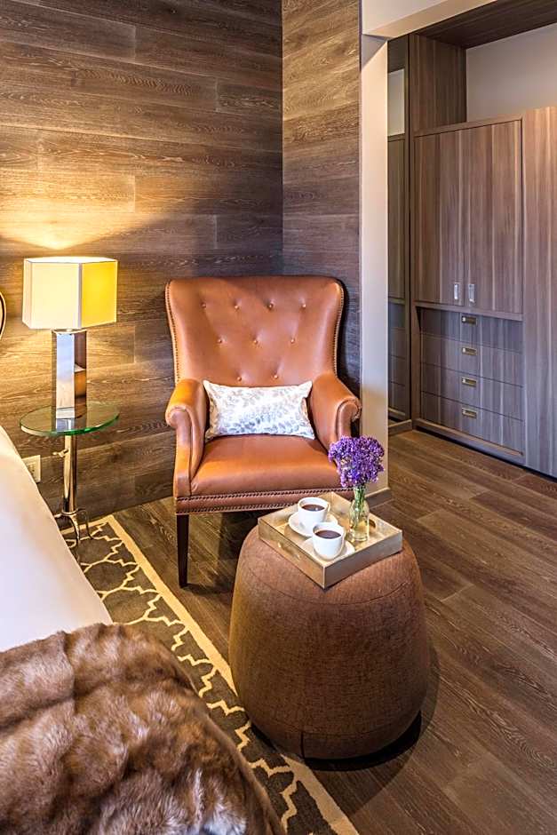 Mathias Luxury Plus by Viadora