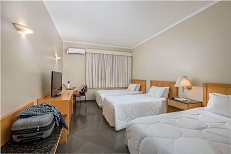 Luxo Triplo - 3 Camas Solteiro