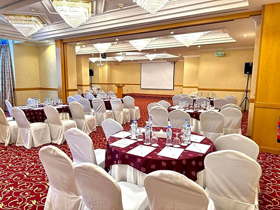 Grand Continental Flamingo Hotel