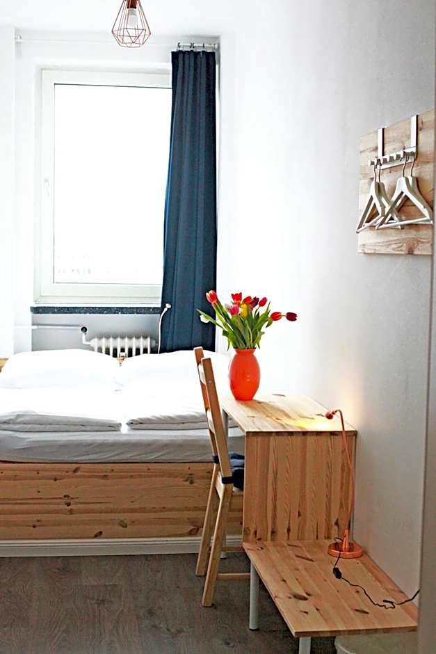 MAC City Hostel