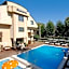 Ambassador Plaza Hotel - All Inclusive