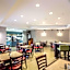 Country Inn & Suites by Radisson, Fond du Lac, WI