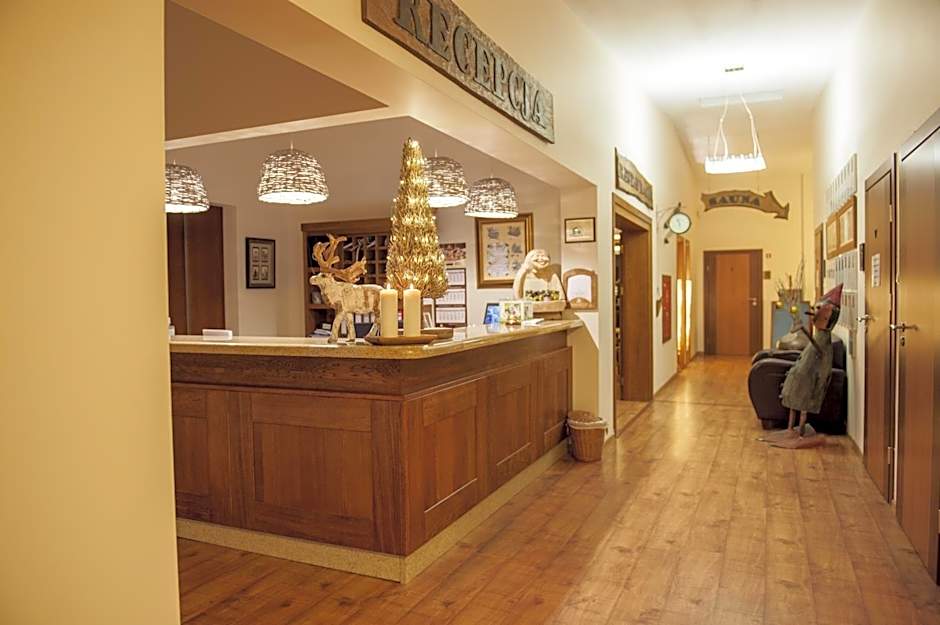 Hotel Na Skarpie - Charzykowy