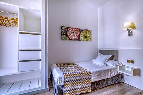 Single Room with Balcony