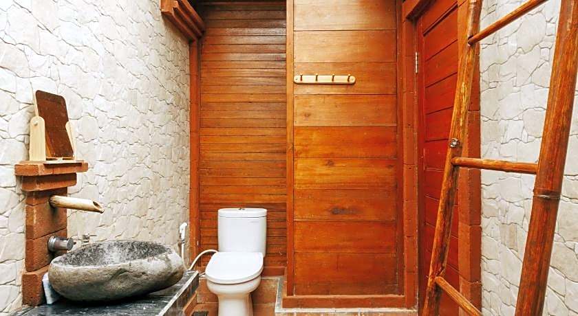 Camaradvipa Retreat Munduk