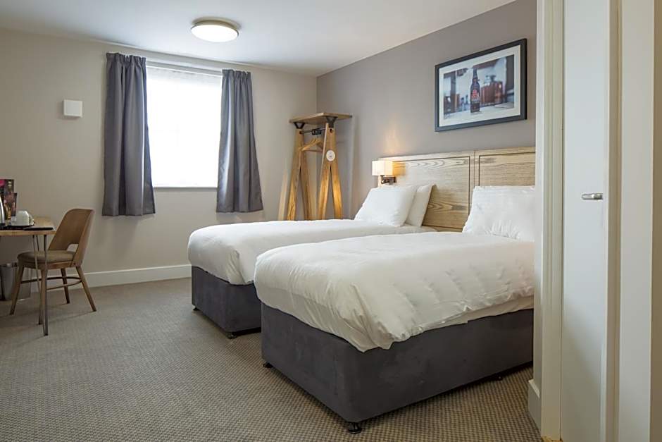 The Raven’s Cliff Lodge by Marston's Inns