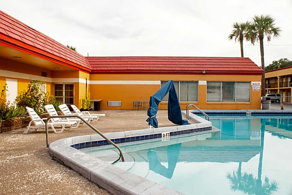 Scottish Inn Downtown Jacksonville