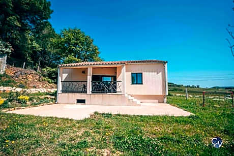 Maison neuve, au cœur des vignes