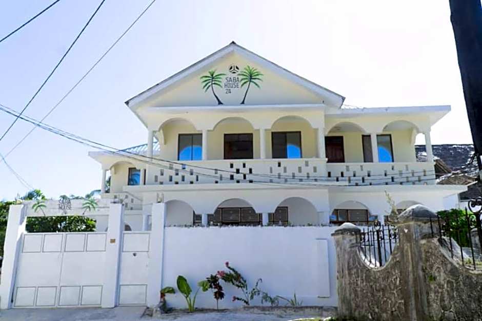 Saba House 24