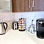 1 Bedroom XL Condo with King bed, Garden View, Parking Included