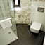 Kasr-i Nehroz Hotel