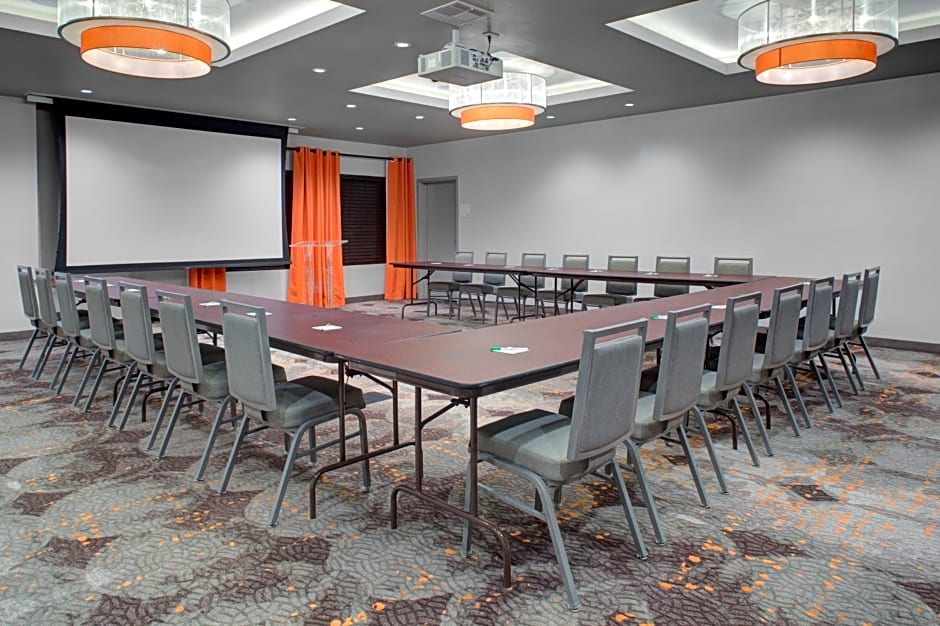 Holiday Inn Windsor - Wine Country By IHG