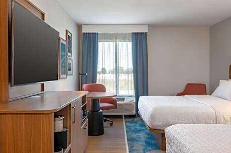 Queen Room with Two Queen Beds - Non-Smoking
