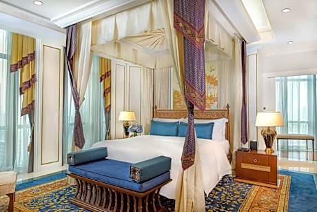 Ratanakosin, Club lounge access, 2 Bedroom Penthouse Suite