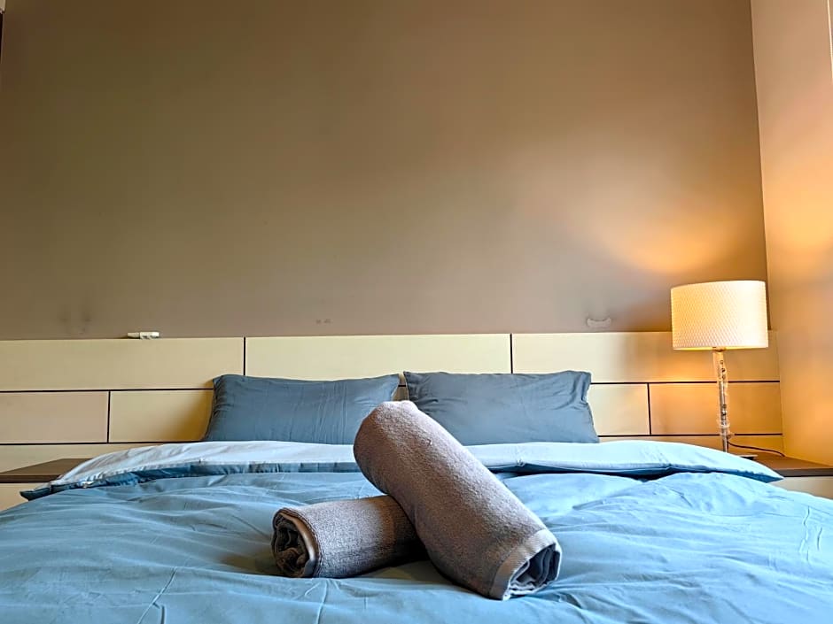 Windmill Upon Hills, Genting Highlands by Rverse Suite