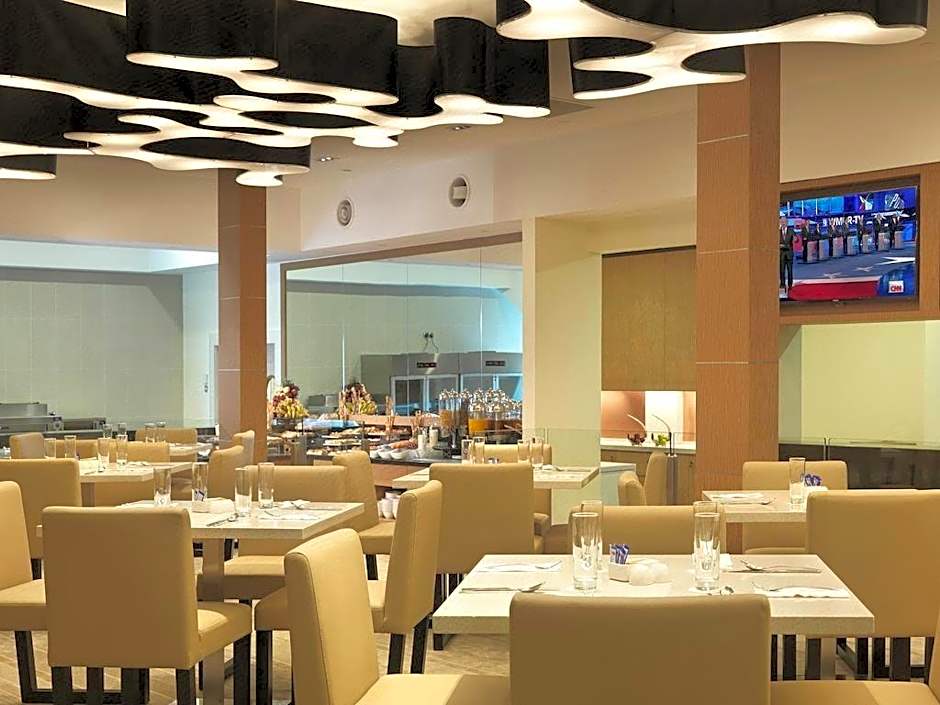 Sama-Sama Express KLIA Terminal 2 - Airside Transit Hotel