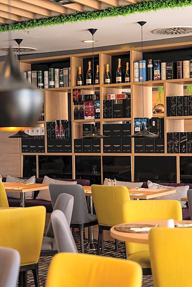 Premier Sofia Airport Hotel