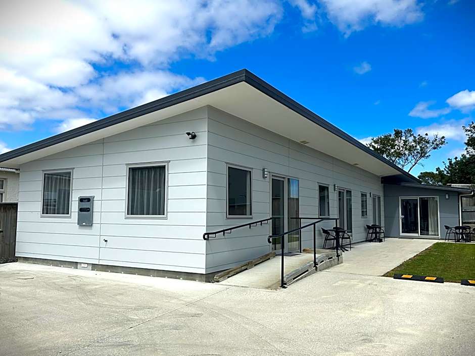 Shelby Motor Lodge