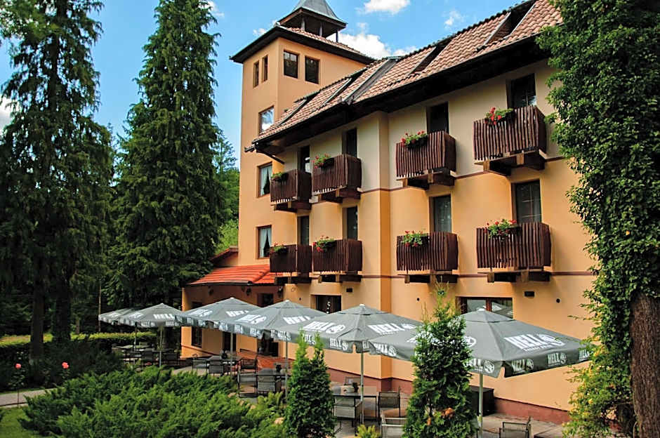 Photo 1 of 50 of Vila Parc