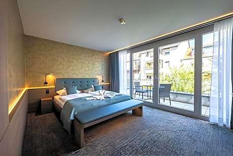 Suite with Balcony