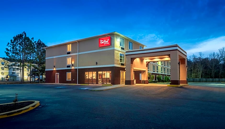 Red Roof Inn & Suites Biloxi-Ocean Springs