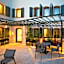 Hotel Sana