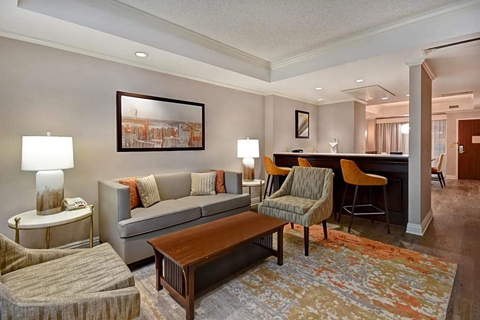 Embassy Suites Little Rock