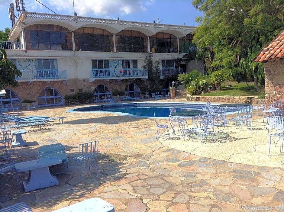 Hotel De La Borda
