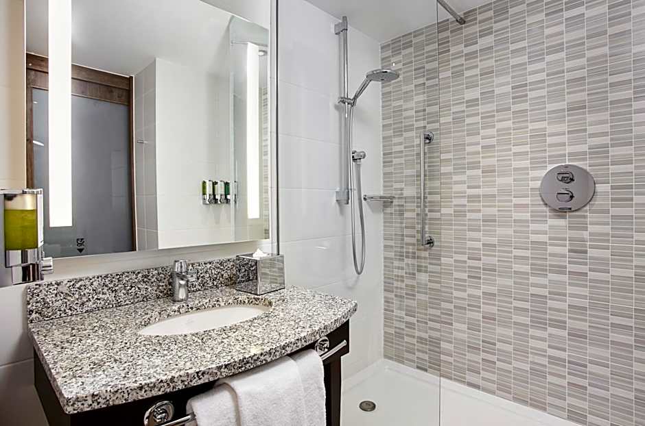 Hampton by Hilton Oxford