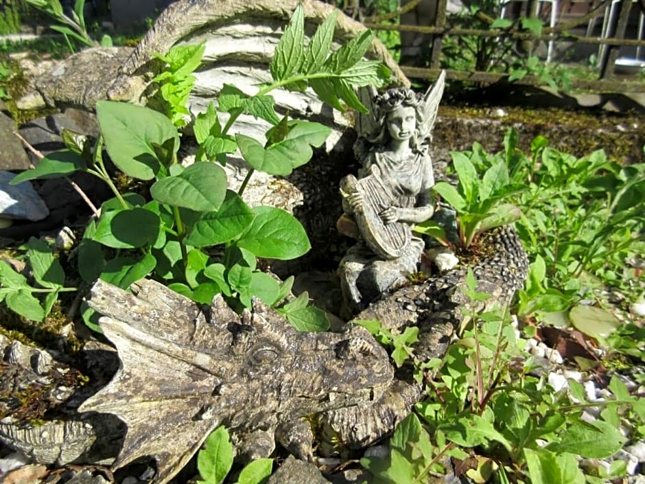 FeWo Landhaus Ederlust HeilungsRäume eV