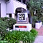 Casa Del Mar Inn