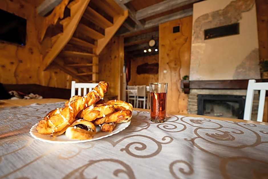 Całoroczne Domki "Stokrotka"