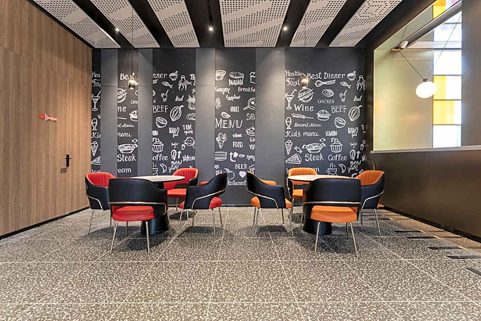 ibis Wenzhou University Hotel