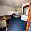 Four Oaks Lodging
