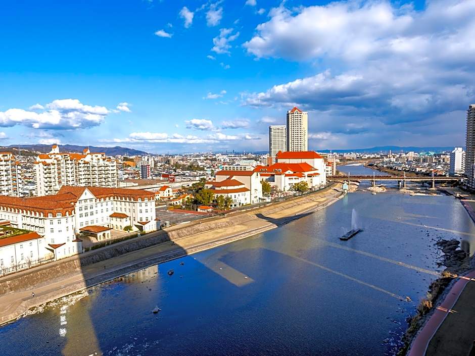 Takarazuka Onsen Hotel Wakamizu