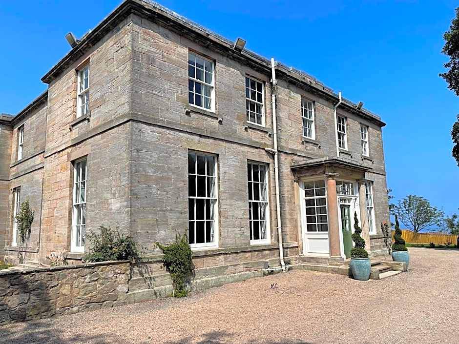 Marshall Meadows Manor House