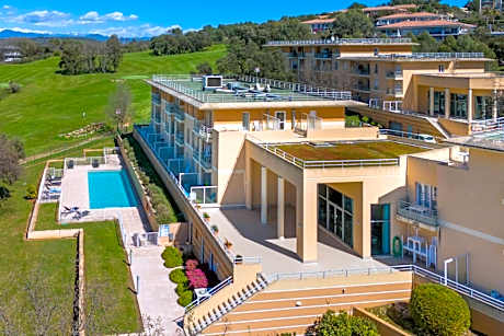 Néméa Appart'hotel Green side Biot Sophia Antipolis