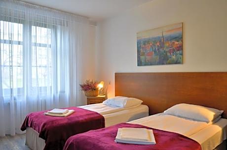 Classic Quadruple Room