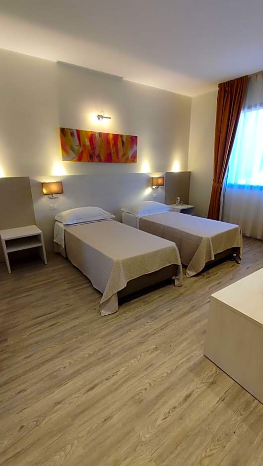 Confidence Hotel San Silvestro