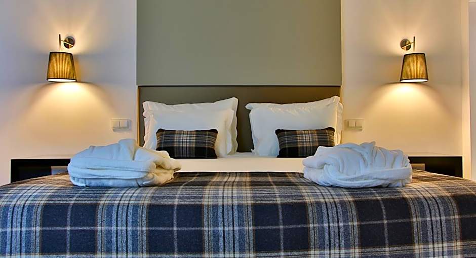 Delfim Douro Hotel