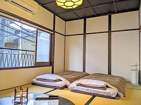 Triple Room with Shared Bathroom